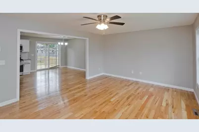 147 Parkerview St., Springfield, MA 01119 - Photo 11