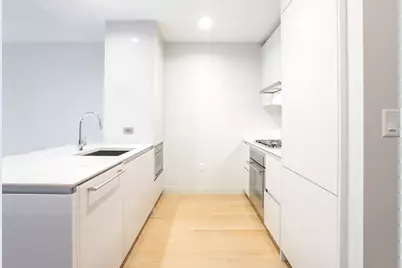133 Seaport Boulevard #707, Boston, MA 02210 - Photo 3
