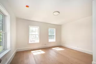 215 Gardner St, Hingham, MA 02043 - Photo 15