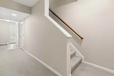 4 Fairview St #8, Chelmsford, MA 01863 - Photo 7