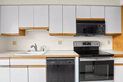 37 Constitution #115, Danvers, MA 01923 - Photo 5