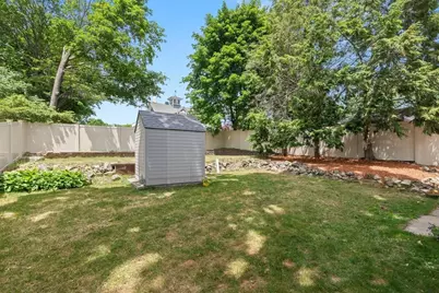 27 Woodside, Salem, MA 01970 - Photo 15