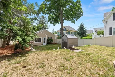 27 Woodside, Salem, MA 01970 - Photo 17