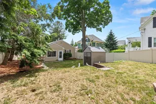 27 Woodside, Salem, MA 01970 - Photo 17