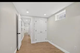 70 Kingman Ave, Revere, MA 02151 - Photo 9