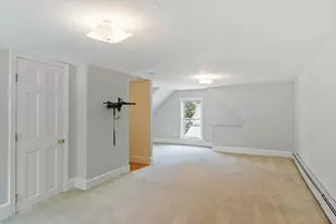 24 Oak Ave, Leominster, MA 01453 - Photo 33
