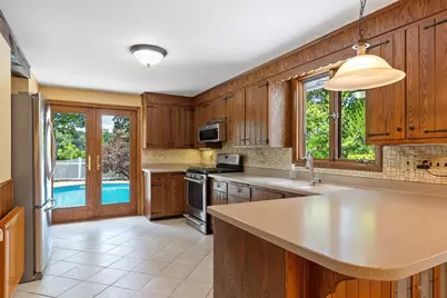 24 Oak Ave, Leominster, MA 01453 - Photo 19