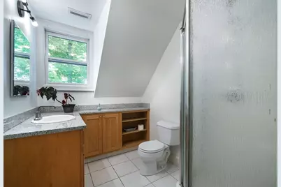 114 S Main St, Northampton, MA 01062 - Photo 33