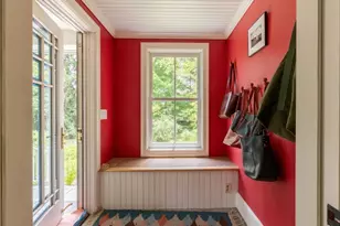 114 S Main St, Northampton, MA 01062 - Photo 7