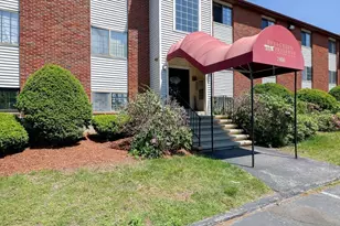 2400 Skyline Dr, Lowell, MA 01854 - Photo 17