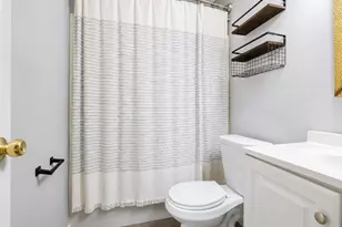 2400 Skyline Dr, Lowell, MA 01854 - Photo 7