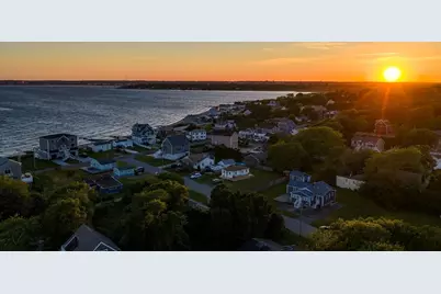 3 Rockland St, Fairhaven, MA 02719 - Photo 9