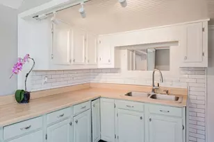 3 Rockland St, Fairhaven, MA 02719 - Photo 17