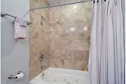 655 E 2nd St #204, Boston, MA 02127 - Photo 11