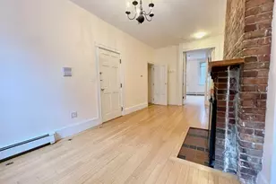 95 W Cedar St, Boston, MA 02114 - Photo 3