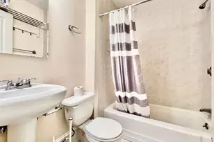 95 W Cedar St, Boston, MA 02114 - Photo 21