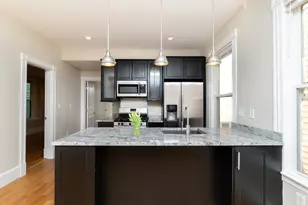 125 Princeton St, Boston, MA 02128 - Photo 5