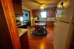 9 Spring St, Montague, MA 01376 - Photo 3
