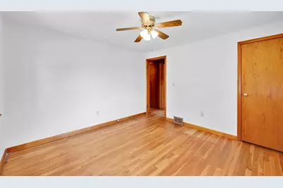 39 Northway Drive, Springfield, MA 01119 - Photo 13