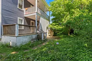 191 W 6th St, Lowell, MA 01850 - Photo 27