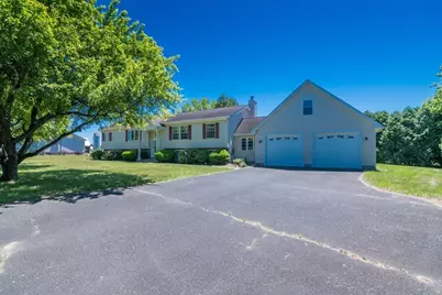 101 Stockbridge Street, Hadley, MA 01035 - Photo 3