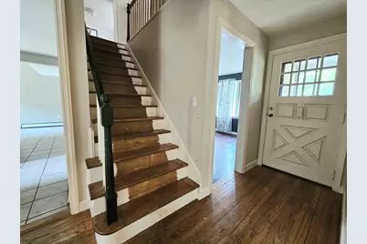 27 Lee Street, East Longmeadow, MA 01028 - Photo 17