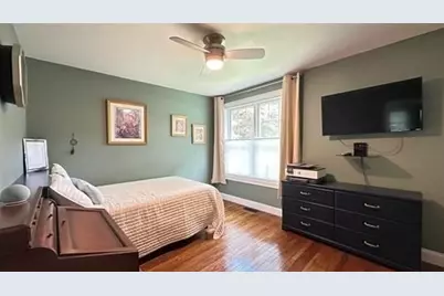 172 Arah St, Manchester, NH 03104 - Photo 21