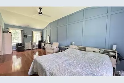 172 Arah St, Manchester, NH 03104 - Photo 25