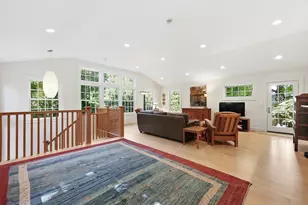 77 Pleasantview Ave, Longmeadow, MA 01106 - Photo 9