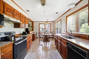 4 Ladyslipper Ln, Hadley, MA 01035 - Photo 5