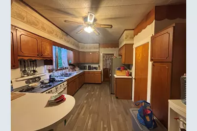 51 Church St, Ware, MA 01082 - Photo 3
