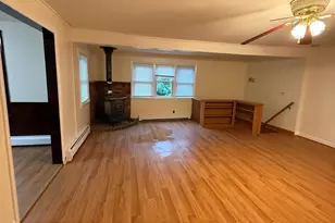 27 High St, Sturbridge, MA 01518 - Photo 21