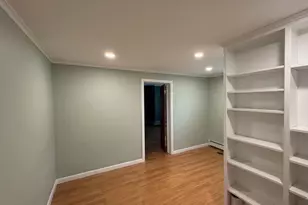 27 High St, Sturbridge, MA 01518 - Photo 5
