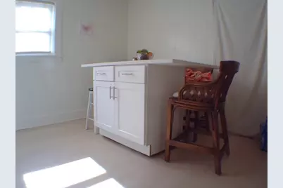 6 Coffin Avenue Ct, New Bedford, MA 02746 - Photo 9