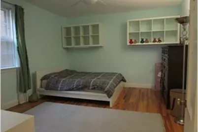 1498 Beacon St #4, Brookline, MA 02446 - Photo 3