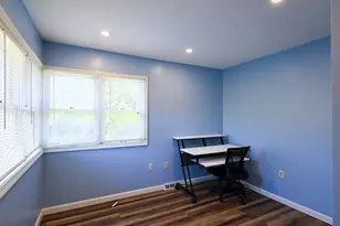 34 Farmland Rd, Lowell, MA 01850 - Photo 23