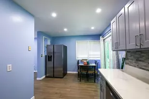 34 Farmland Rd, Lowell, MA 01850 - Photo 13