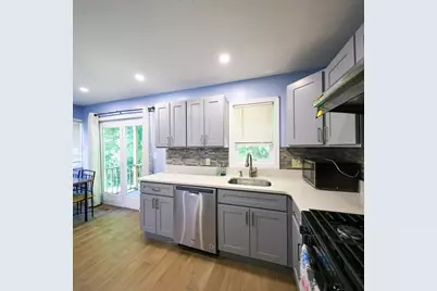 34 Farmland Rd #A, Lowell, MA 01850 - Photo 15