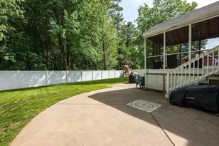 245 Winter St, Mansfield, MA 02048 - Photo 33