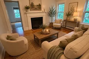 31 Prospect St, Marblehead, MA 01945 - Photo 5