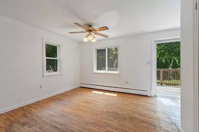 90 Royalston Rd, Phillipston, MA 01331 - Photo 11