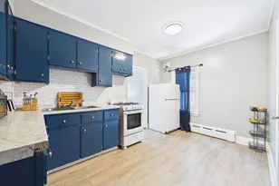 34 Jouvette St, New Bedford, MA 02744 - Photo 9
