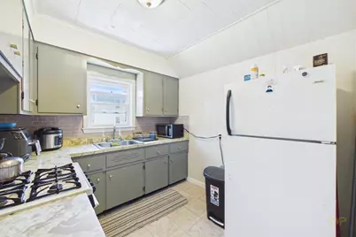 34 Jouvette St, New Bedford, MA 02744 - Photo 23