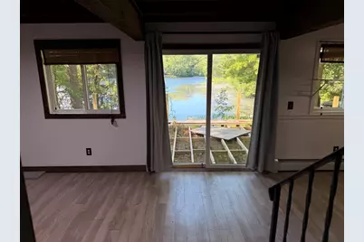 56 Shore Dr, Upton, MA 01568 - Photo 9