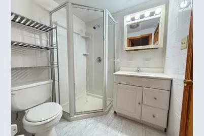 26 Hanmond Pond Pkwy #0, Brookline, MA 02467 - Photo 13