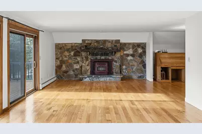 50 Plymouth Blvd, Westport, MA 02790 - Photo 9