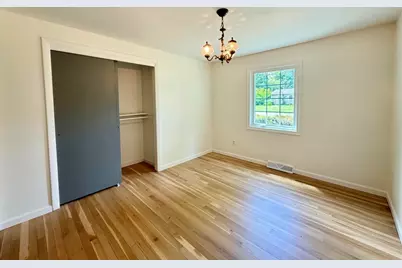 142 Yarmouth St, Longmeadow, MA 01106 - Photo 19