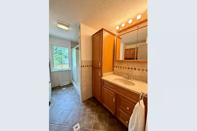142 Yarmouth St, Longmeadow, MA 01106 - Photo 9