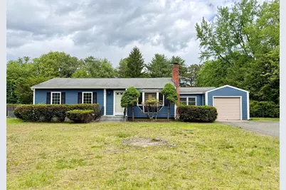 142 Yarmouth St, Longmeadow, MA 01106 - Photo 1
