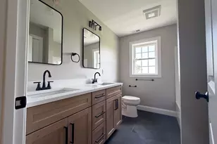 555 Neck Rd, Lancaster, MA 01523 - Photo 13
